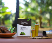 Charger l&#39;image dans la galerie, POOMBUKAR 100% pure and natural black sesame oil , sealed to preserve its rich flavor and nutrients-Montreal-Canada

